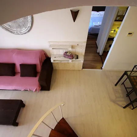 Livingtarifa Nano Apartment